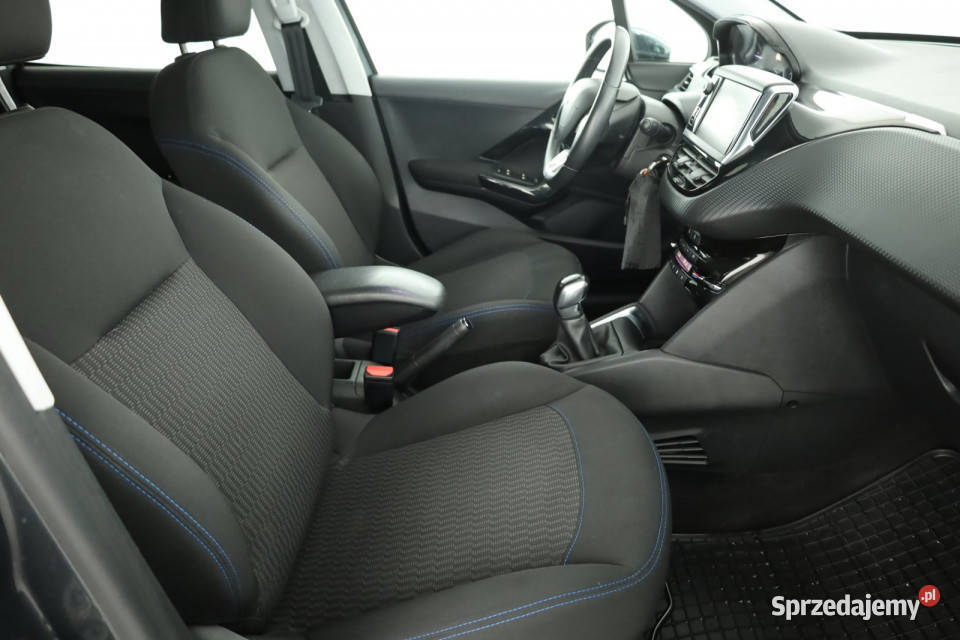 Peugeot 208 12 PureTech Piaseczno sprzedam