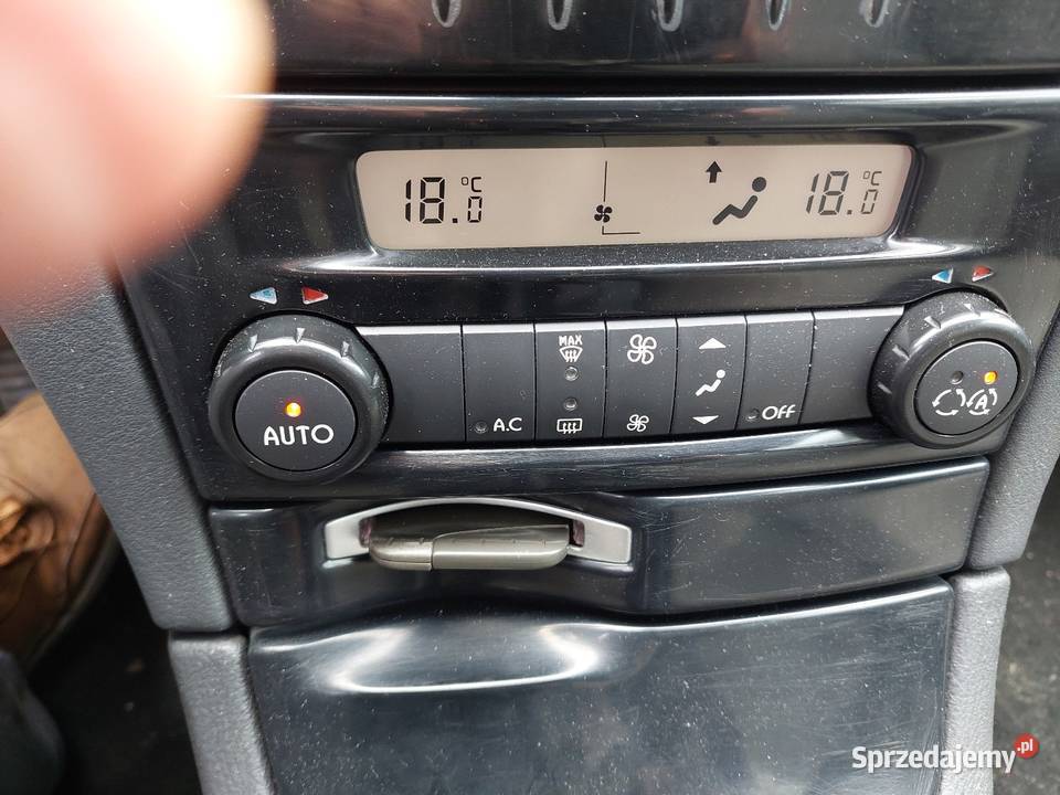 Pakiet mondeo lpg I laguna 18benz Sosnowiec sprzedam