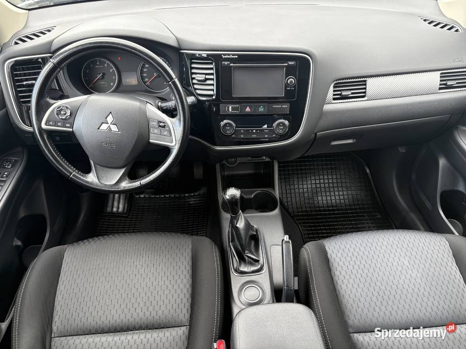 20 Benzyna 150 Mitsubishi Outlander Salon I pełny VAT Libiąż