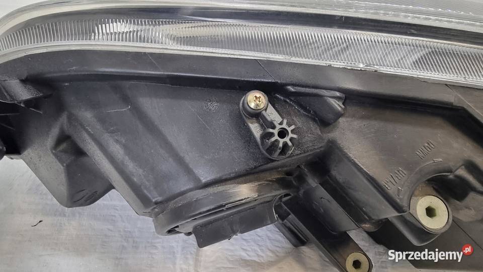 OPEL ASTRA J IV LIFT REFLEKTOR LAMPA PRZÓD PRAWY Części samochodowe