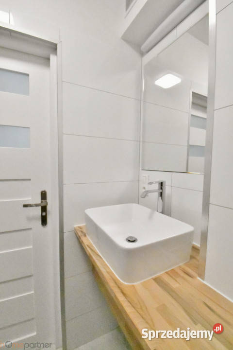Mieszkanie 523m 3 pokoje Wrocław 52.3m2