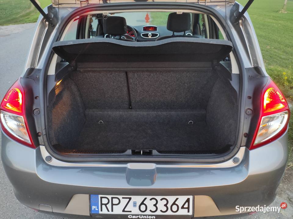Renault Clio III Lift 12 16V 101 2011 z Niemiec podkarpackie Przeworsk