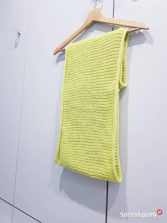 Seledynowy komin ze złotą nitką Dąbrowa Górnicza