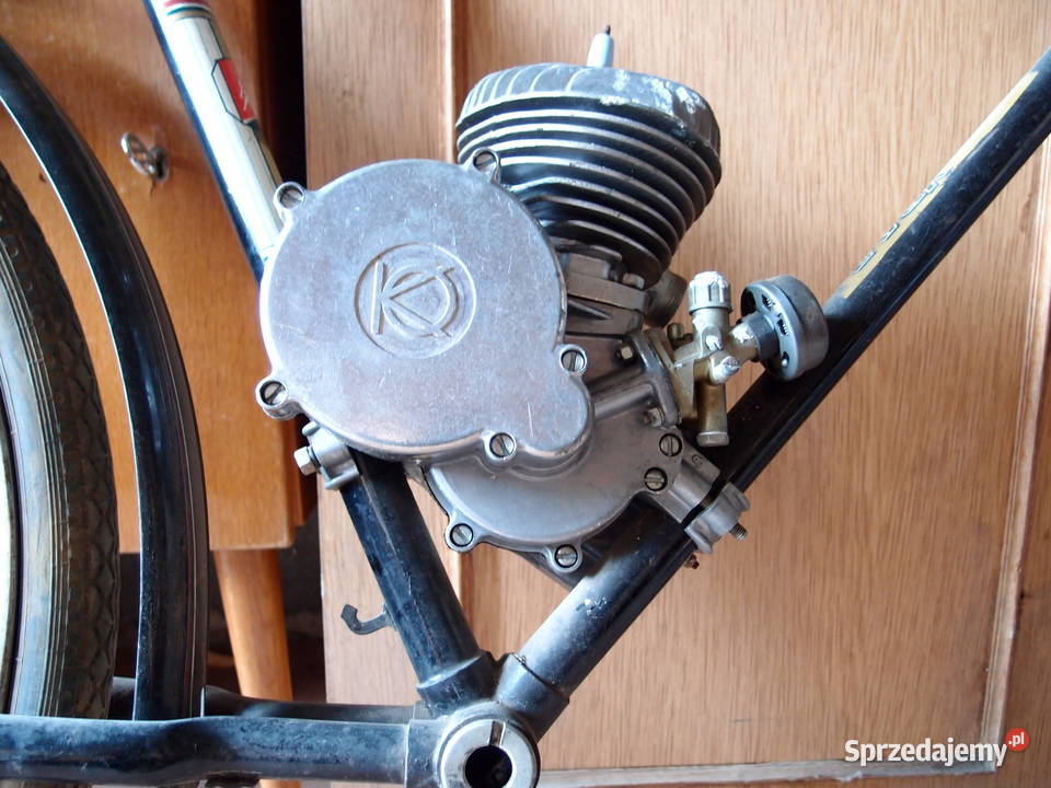 Zabytkowy rower Ural z silnikiem spalinowym KO