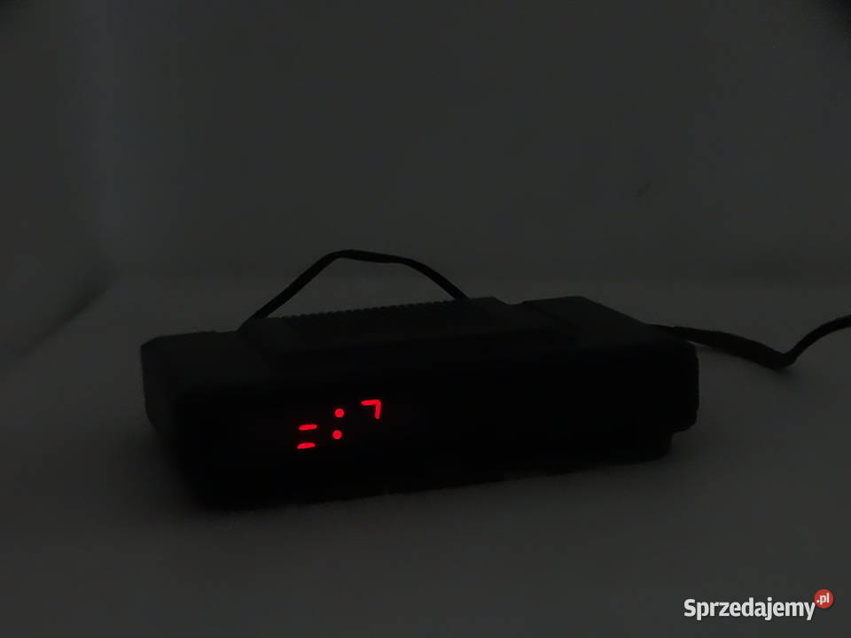 Klasyczny Radiobudzik CROWN Japan Sprawny Retro Biłgoraj