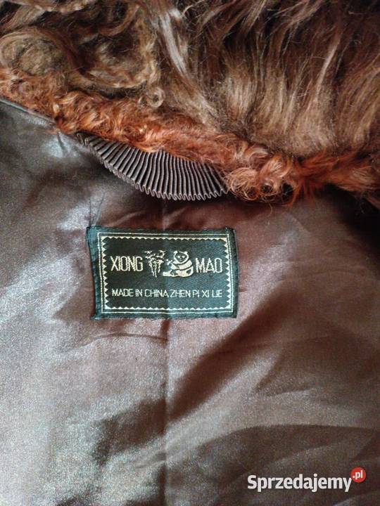 Futro naturalne z kołnierzem z lamy