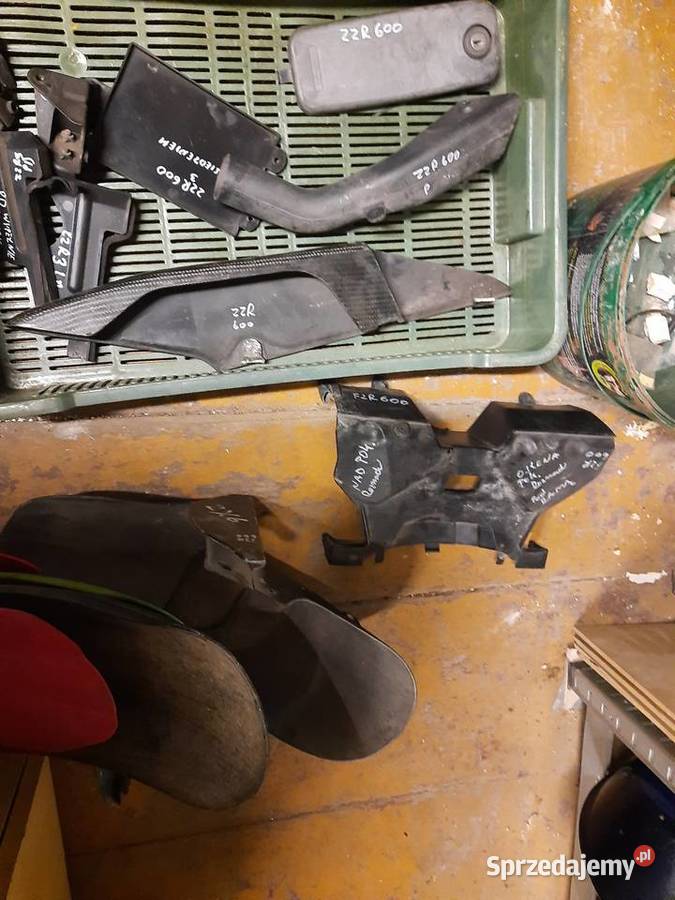ZZR 600 plastiki wypełnienie klapka podszybie Jelenia Góra