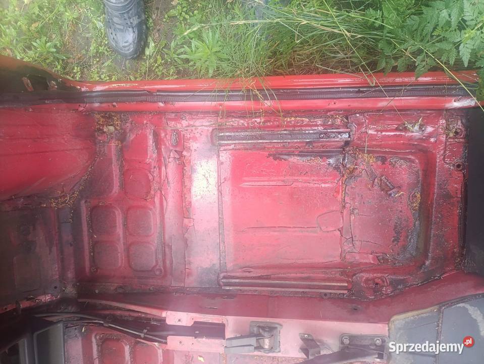Buda Fiat 126p bez dokumentów Bełdów