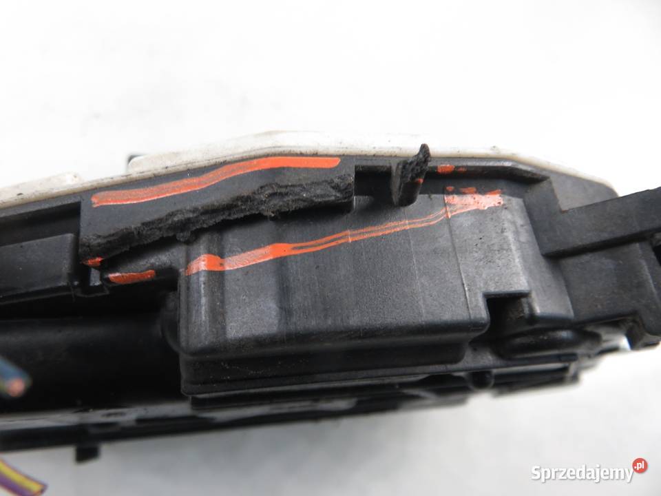 ZAMEK LEWY PRZEDNI SEAT IBIZA IV 5N1837015A