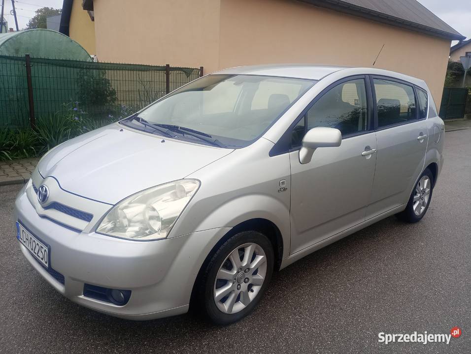 Toyota Corolla Verso,2.0 d4d,7 osobowa,7 foteli,hak,zadbana