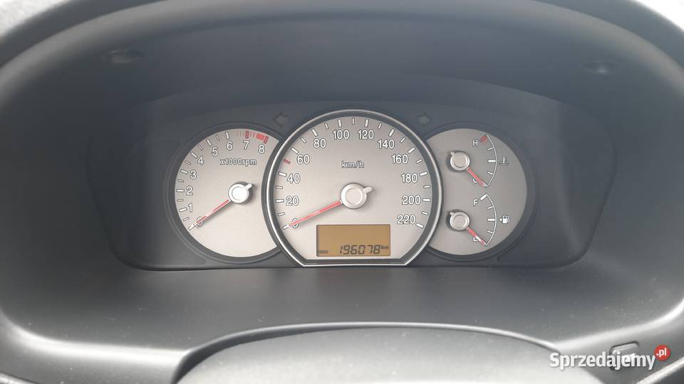 Kia Carens III 20 144 2007r Rok produkcji 2007 Dębica