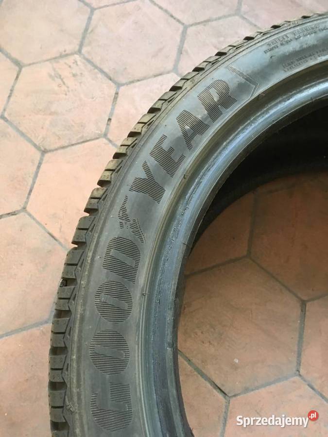 Opony Zimowe Goodyear 22545r17 osobowe Warszawa