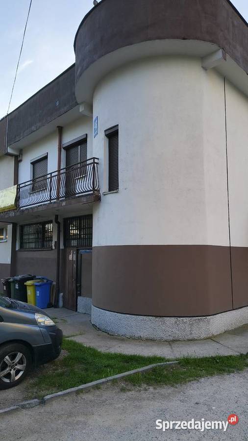 lokal usługowy 68 m z klimatyzacją i parkingiem