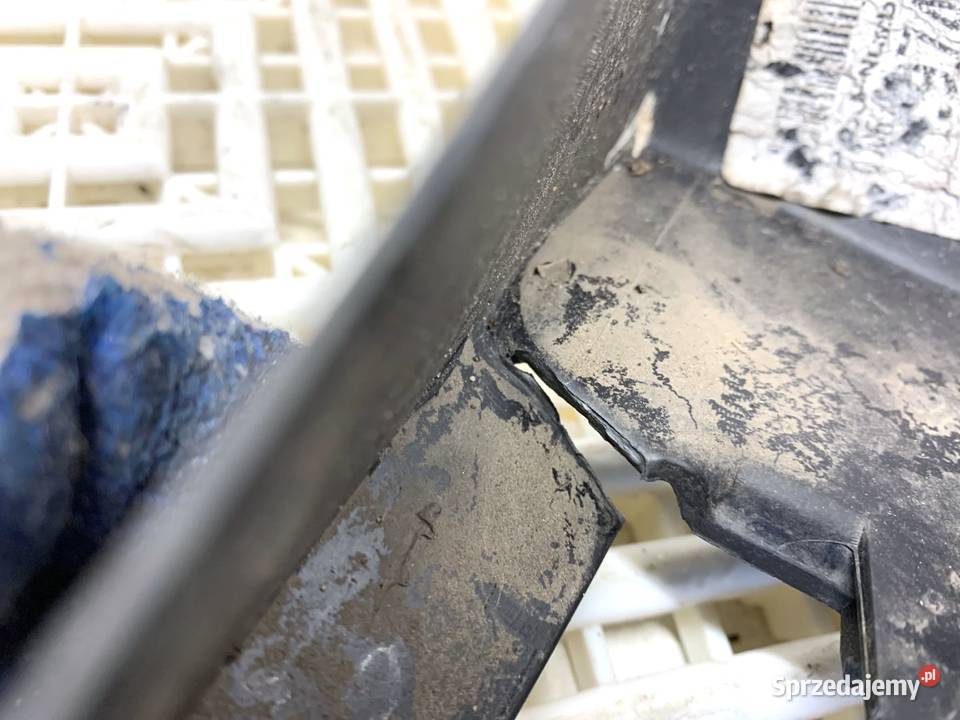 LISTWA PROGOWA PRAWY MERCEDES GLE SUV CZARNY