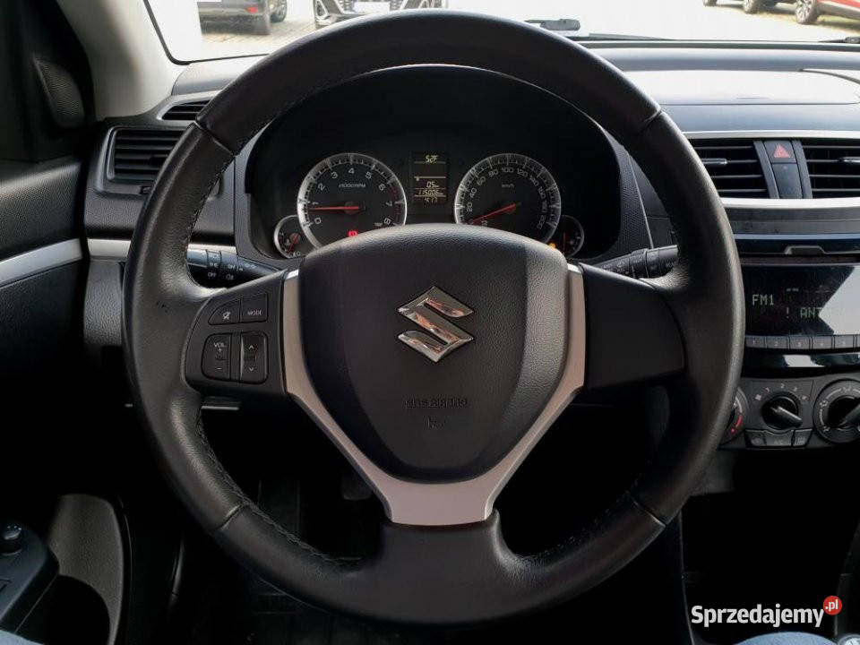 SUZUKI Swift 2016r Bezwypadkowy Gwarancja Rzeszów
