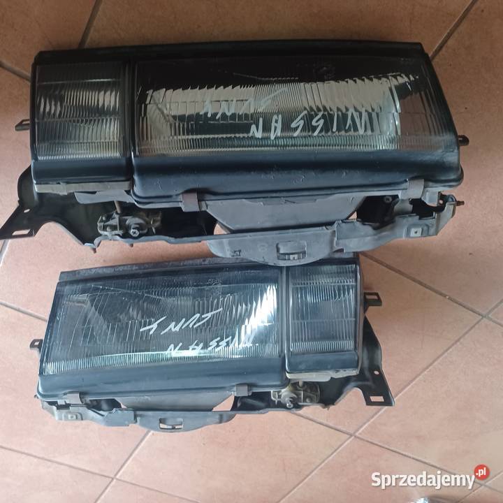 LAMPA PRZEDNIA PRAWA I LEWA NISSAN sunny osobowe wielkopolskie Rakoniewice