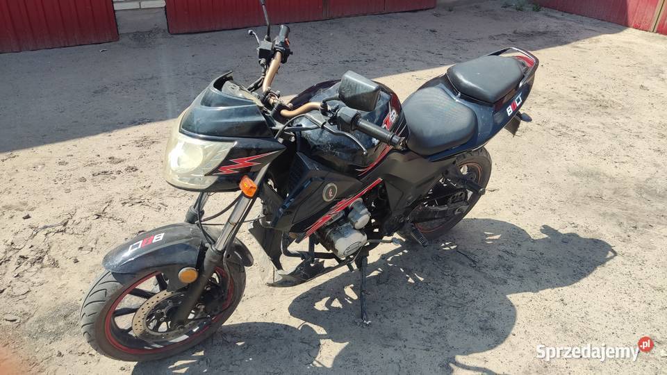Benzer bolt 50 Silnik 125 Pionowy Piątek