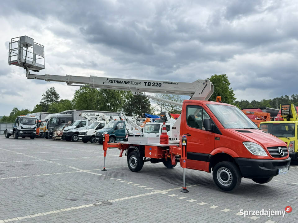 Mercedes Sprinter Cesja Leasingu Podnośnik specjalny sprzedam
