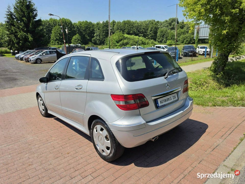 Mercedes B 180 Mercedes B180 20 diesel automat w Cielcza