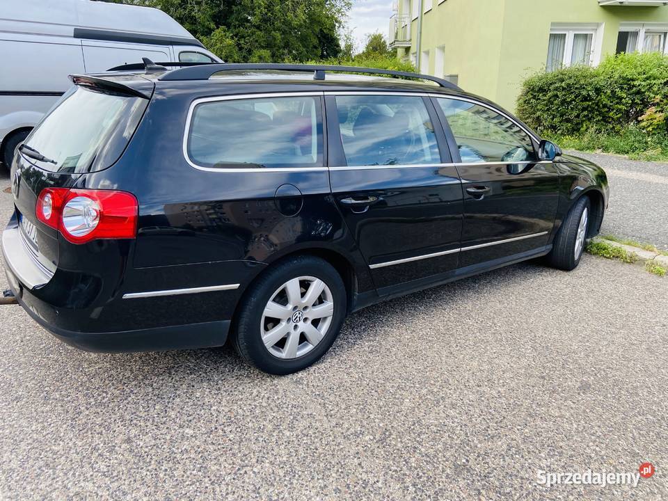 Volkswagen Passat Passat B6 20 TDI DSG 6 kombi