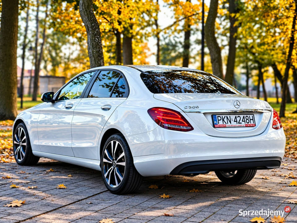 Mercedes C 200 W205 20142021 Rok produkcji 2018 wielkopolskie Sadlno