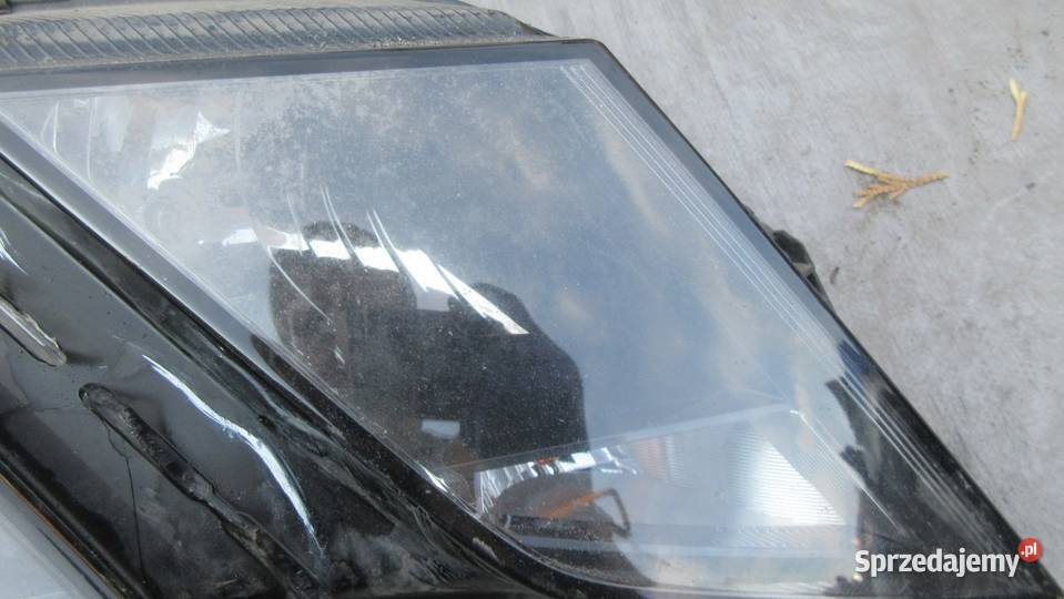 REFLEKTOR PRAWY LAMPA PRAWA PRZÓD SKODA OCTAVIA Ruda Śląska sprzedam
