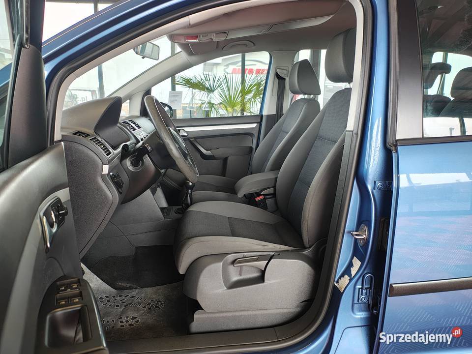 VOLKSWAGEN TOURAN 16TDI 7OSOBOWY PIĘKNY KOLOR światła przeciwmgielne Zarszyn