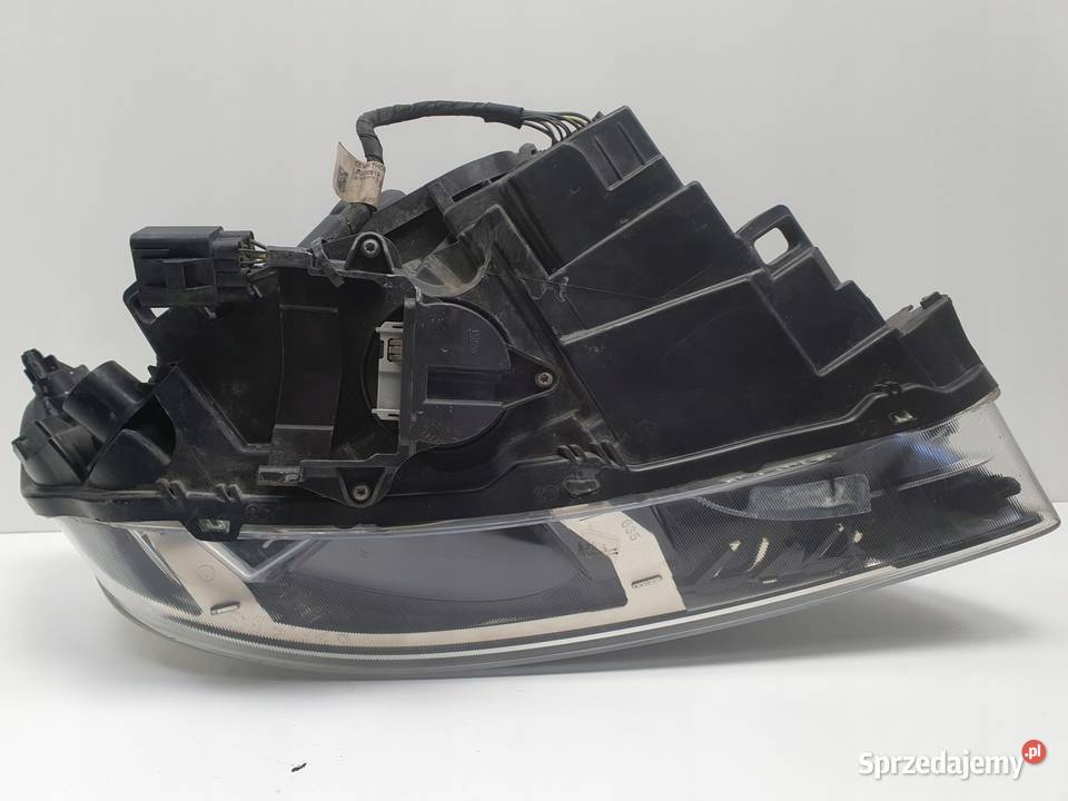 Volvo V60 S60 II LIFT PRZEDNIA LAMPA LEWA lewy