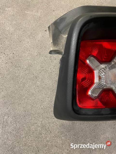 Jeep Renegade lampa tylna lewa Kraków