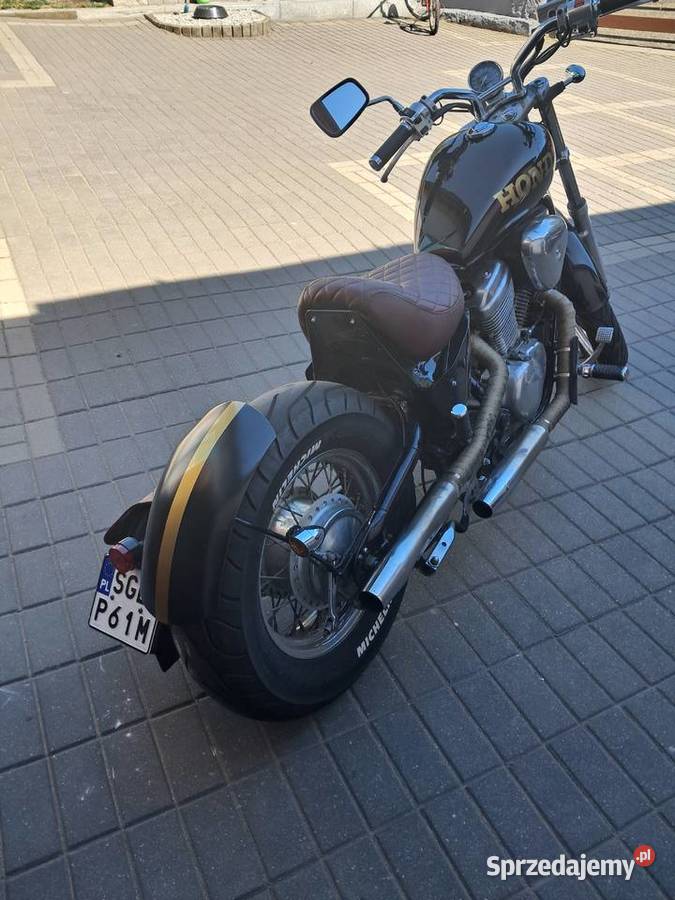 Błotnik motocyklowy tył tylni czarny złoty Toszek