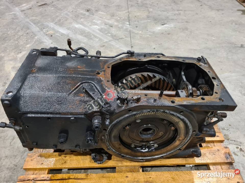 Tylny most Renault Ares 556 RZ 851B6 Tylny most Byków