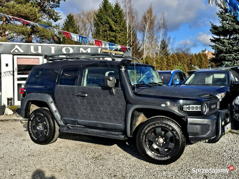 Toyota FJ Cruiser ZAMIANA Rury Progi TRD 40 z benzyna+LPG