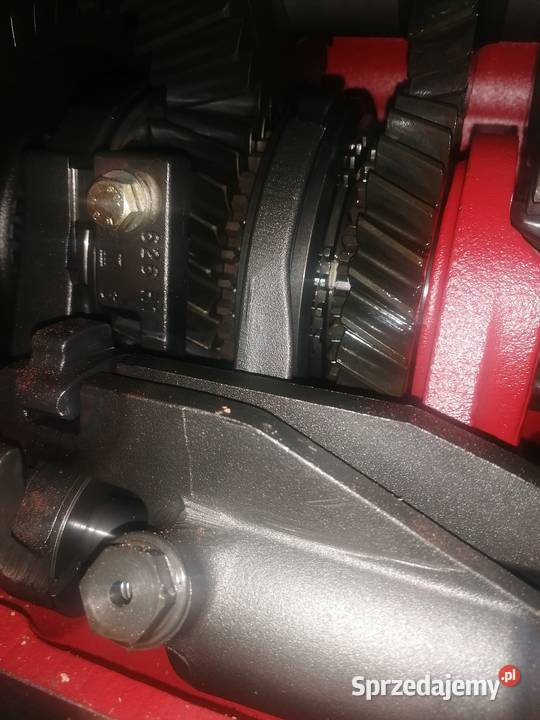 Skrzynia biegów Dynashift Massey Ferguson 6235 Skrzynia biegów Andrychów