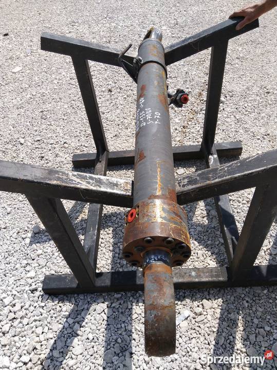 Siłownik Volvo EC 180 210 220 230 240 140 145 Kielce sprzedam