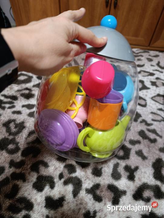 komplet naczyń zabawkowych dzieci w ozdobnym Poznań sprzedam