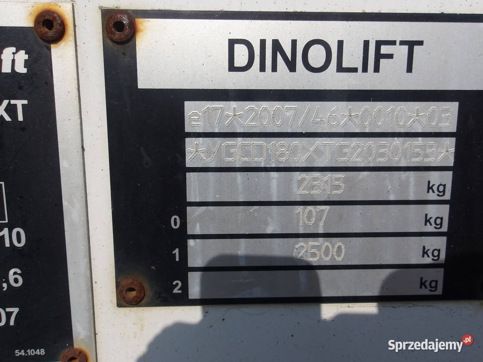 Podnośnik koszowy na przyczepie Dinolift DINO