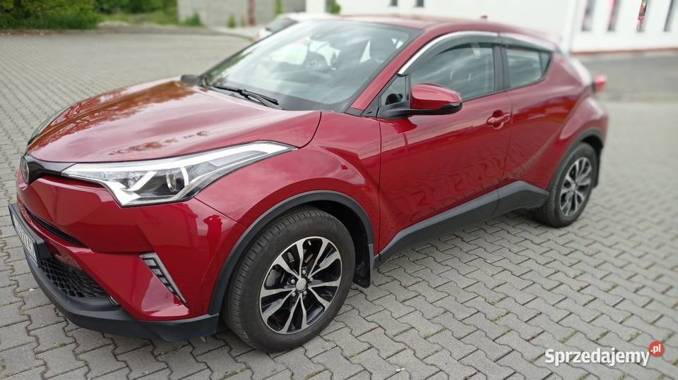 Toyota CHR 12 T Premium Rok produkcji 2018