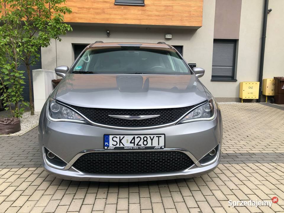 Chrysler Pacifica ładny Tychy