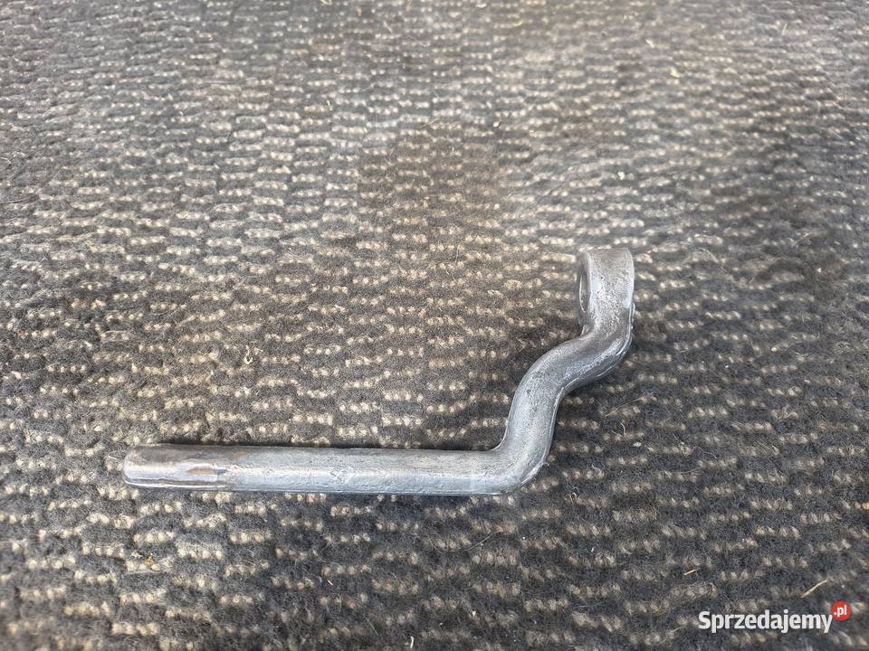 Podnóżek kierowcy WSK wfm 125 175