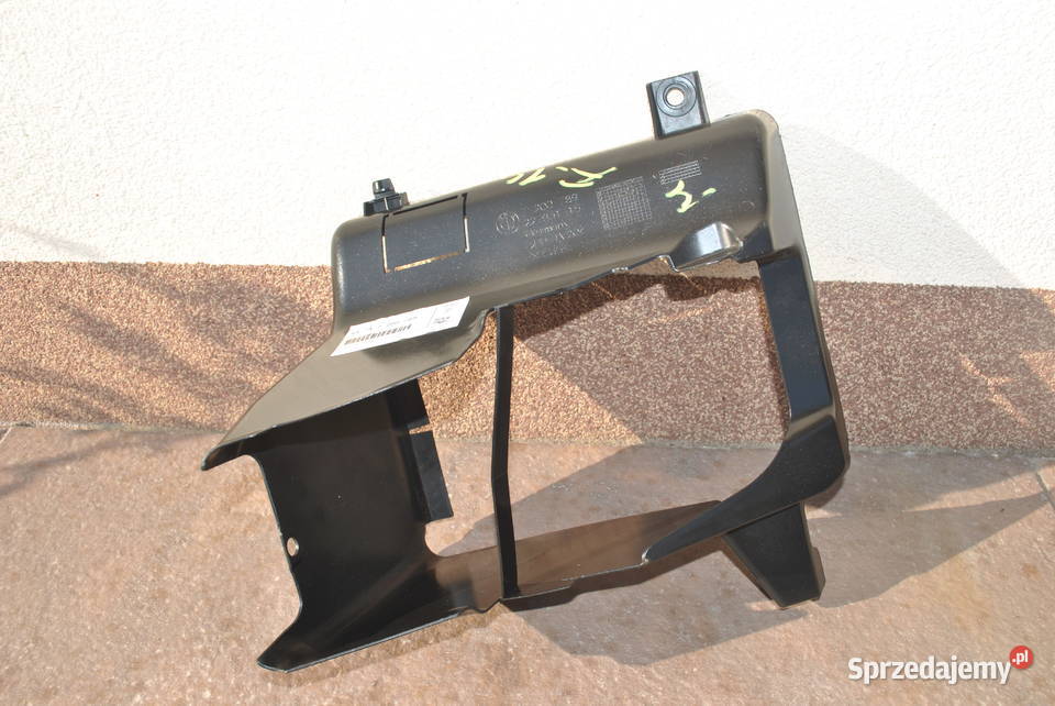 Kierownica powietrza wlot BMW SERIA F10 F11 lewy Poręba