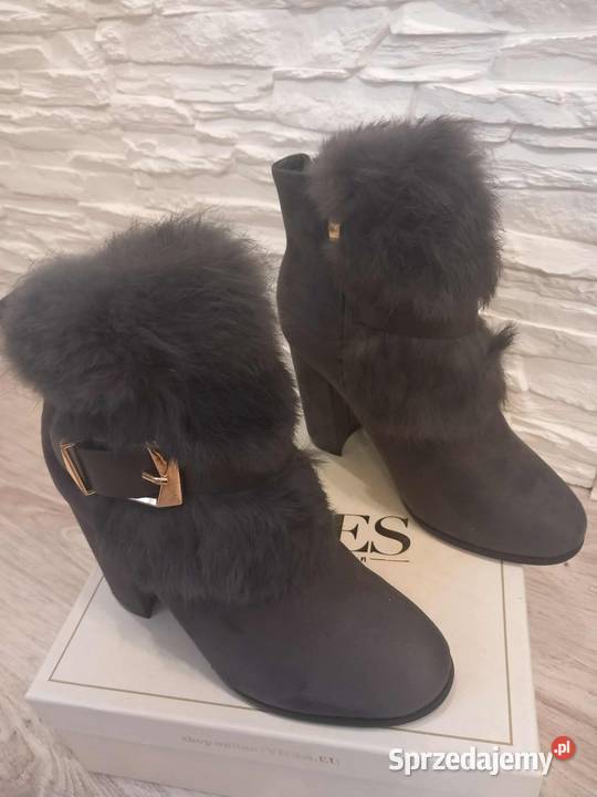 Buty ocieplane z kozuszkiem nowe 37 Koziegłowy