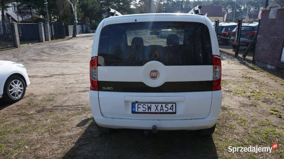 Fiat Qubo zarejestrowany ubezpieczony Gwarancja centralny zamek sprzedam