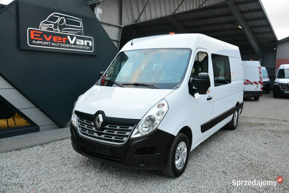 Renault Master średniak 7 osobowy brygadówka Rok produkcji 2018 Warszawa