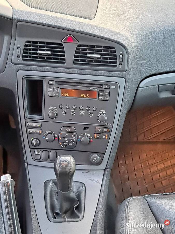 Volvo v70 1 właściciel 24 Benzyna 170 Manual ESP dolnośląskie Oleśnica