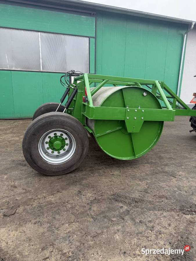 Walec łąkowy Włoszakowice