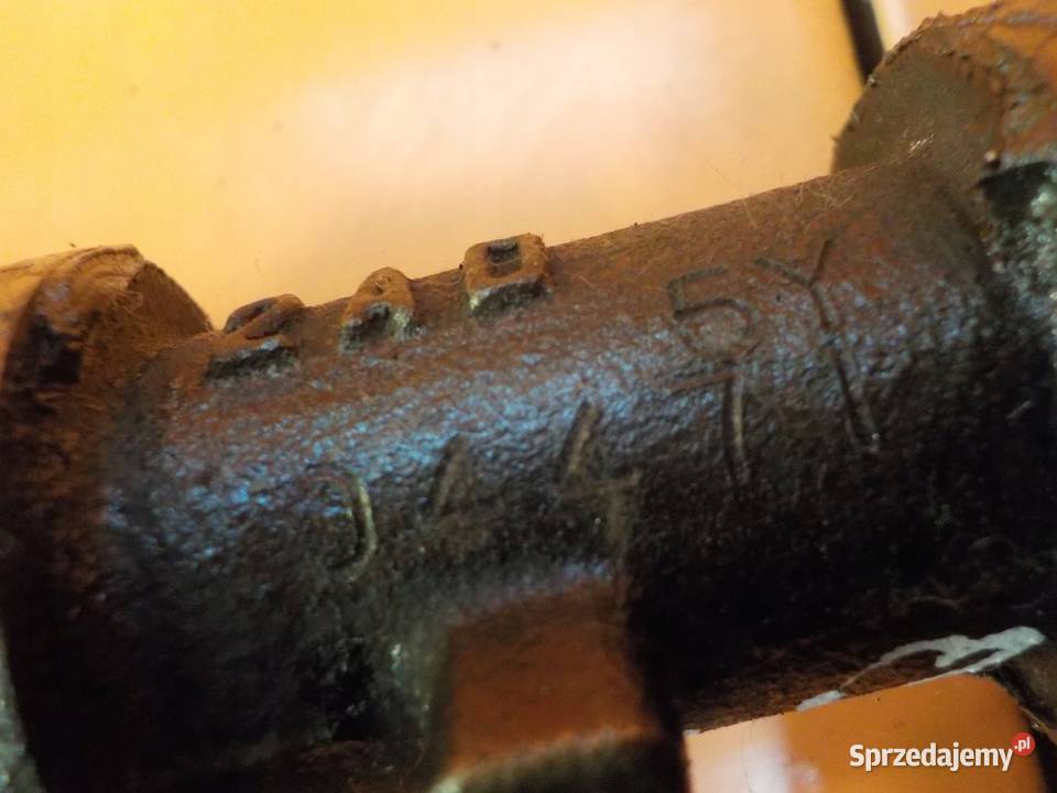 LEXUS IS II RAV4 22 D 07r 177 2ADFHV walek