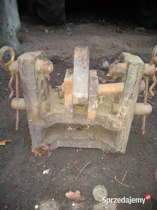 Zaczep dolny hakowy Massy Ferguson 30603070 Massey Ferguson