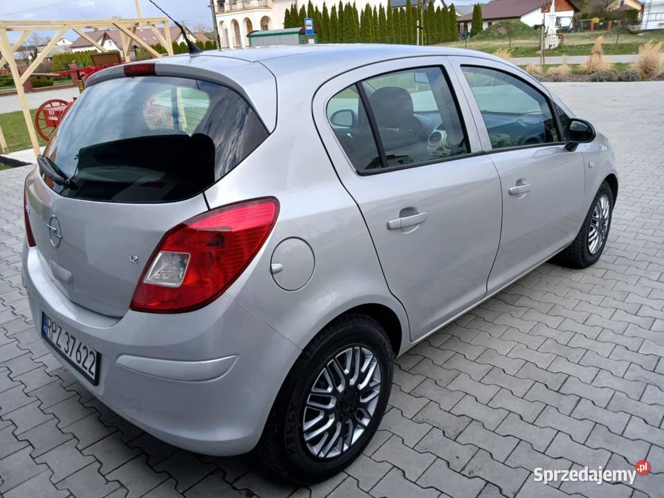 Opel Corsa 2008 12 benzyna Bez Korozji Klima