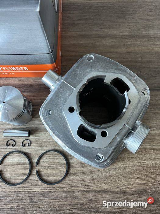 NOWY POLSKI CYLINDER WSK 125 Bielsko-Biała