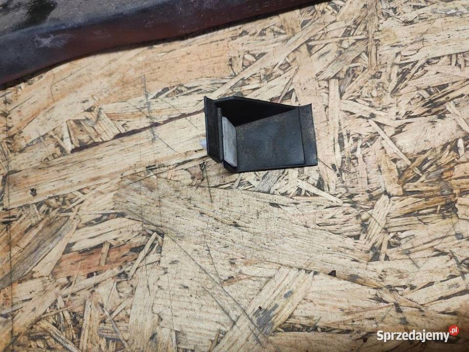 Nakładka Próg Prawy Przód Cadillac CTS I 0207 osobowe Pleszew